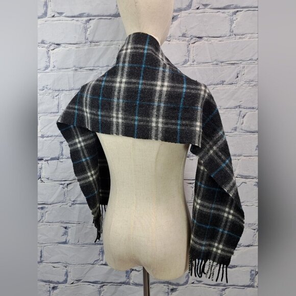 Burberry  Scarf Navy Check 100% Lambswool Scotland 52" x 11.5" - Picture 8 of 10